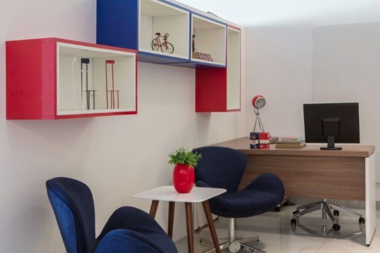 Conheça as vantagens dos móveis personalizados para seu escritório!